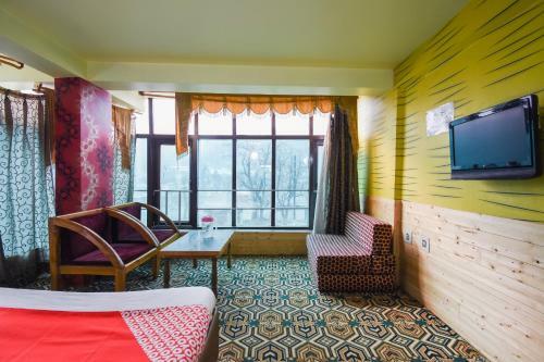 Oyo 65528 Hotel Hill View