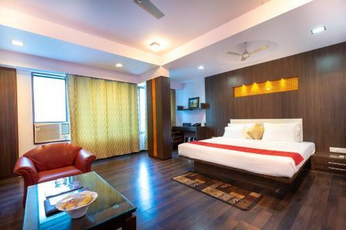 Hotel Express Inn