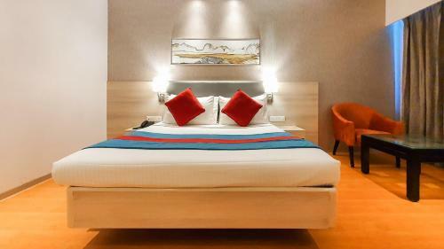 Hotel Express Inn