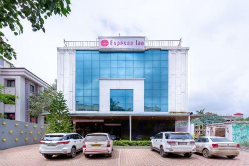 Hotel Express Inn