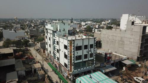 Hotel Divya Inn