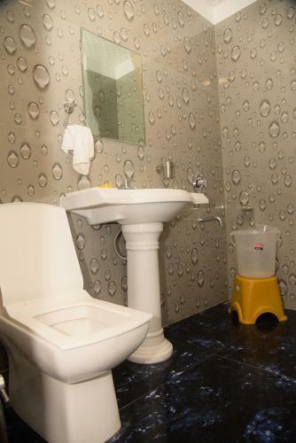Hotel Divya Inn