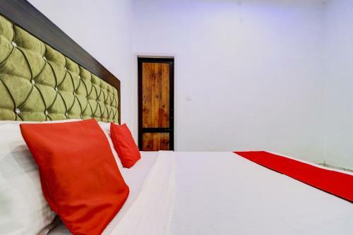 Oyo 77271 Hotel Riverview