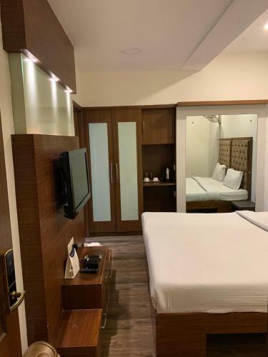 Hotel Mohan Contienental
