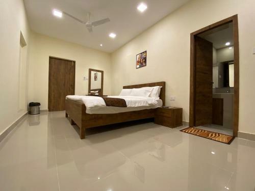 Hotel Kpm Residency
