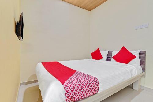 Hotel Oyo 48843 Kavya Lodge