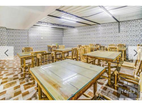 Hotel The Paradise Aundh