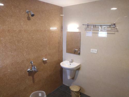 Hotel Rani And Rani Residency