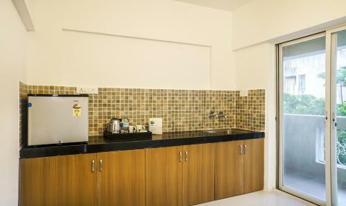 Hotel Treebo Trend Luxe Suite Shivaji Nagar