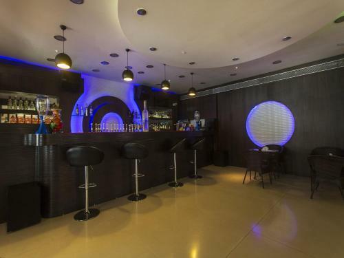 Hotel Fabescape Emerald Resort