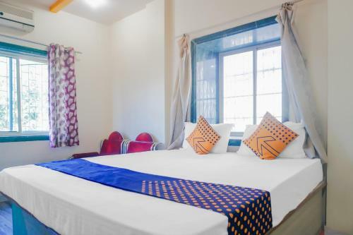 Spot On 79198 Hotel Alankar Lodge