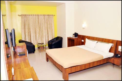 Hotel The Aundh Retreat By Btr