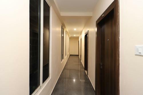 Hotel Oyo 24318 Devi Enclave