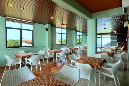 Hotel Park Residency