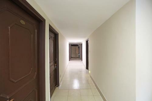 Oyo 7859 Hotel Gurukripa