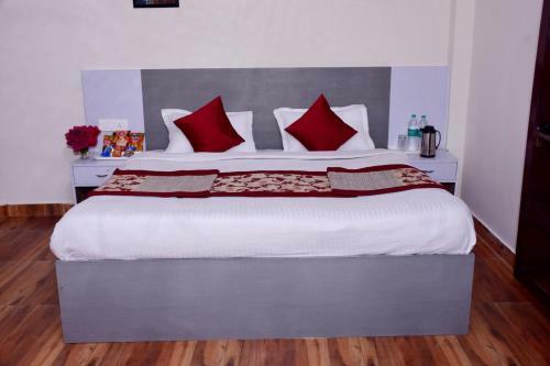 Hotel Corbett Symphony Resort