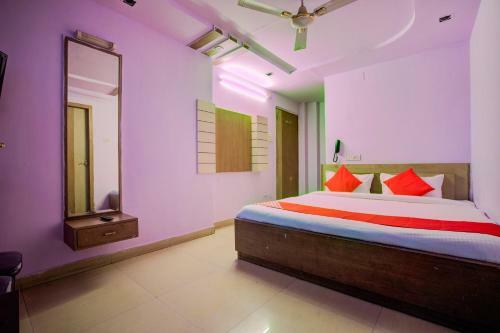 Hotel Oyo 28855 Preet Inn