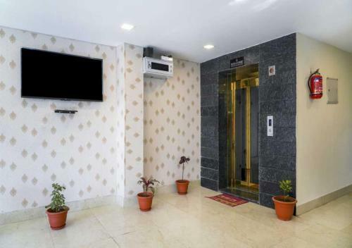 Hotel Dev Rishi Homes