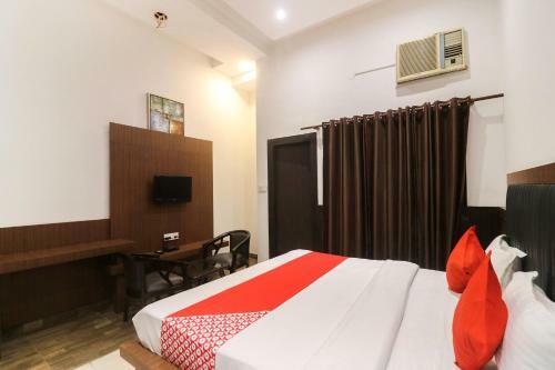 Oyo 49034 Hotel Grand Resort