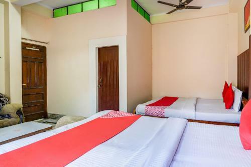 Oyo 65192 New Hotel Highway