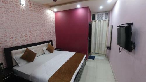 Hotel Dev Bhoomi Inn