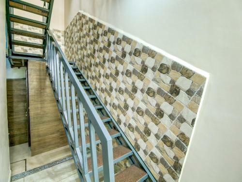 Oyo 74839 Bharat Hotel