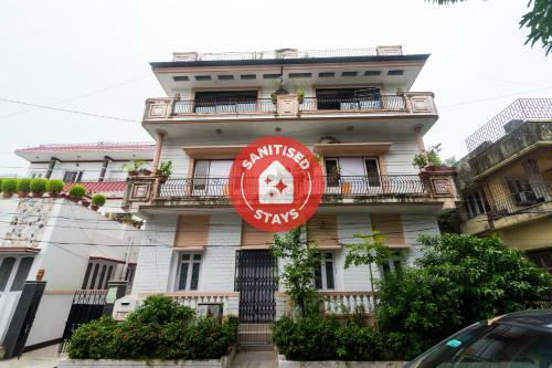 Hotel Oyo 9181 Gold City Centre