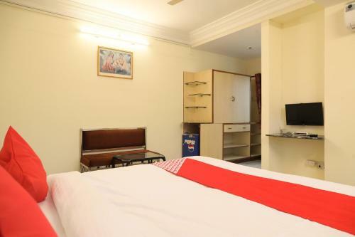 Oyo 24837 Hotel Payal