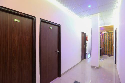 Hotel Oyo 60554 Blue Diamond Inn