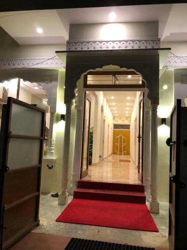 Hotel Ranthambore Mahal