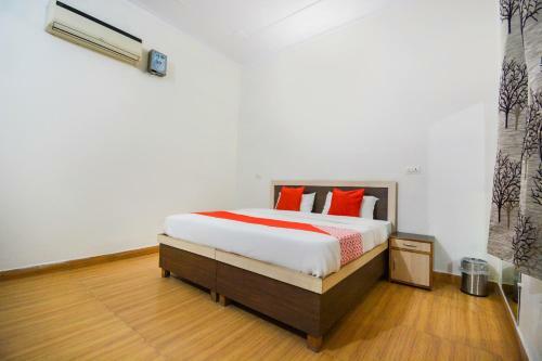 Oyo 68291 Hotel Down Town