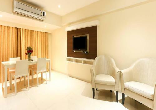 Metropolis Hotel (A Unit Of Osem Hotel)