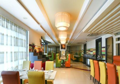 Metropolis Hotel (A Unit Of Osem Hotel)