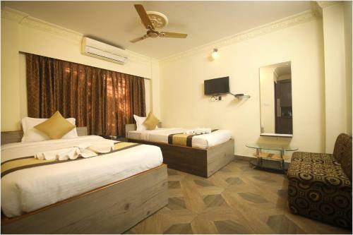 Hotel Apples Balaji Inn