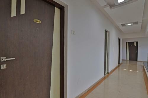Utkarsh Hotel