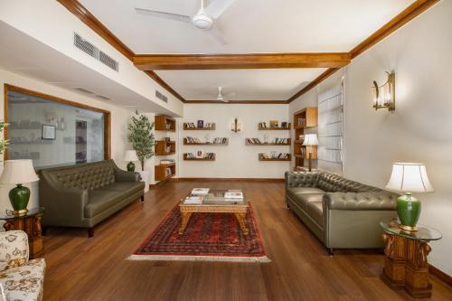 Hotel Larisa Resort Shimla