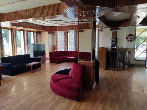 Hotel Pineview Shimla