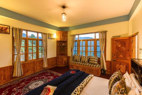 Zostel Homes Kotkhai (Shimla)