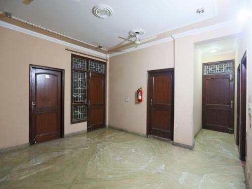 Oyo 74339 Hotel G9