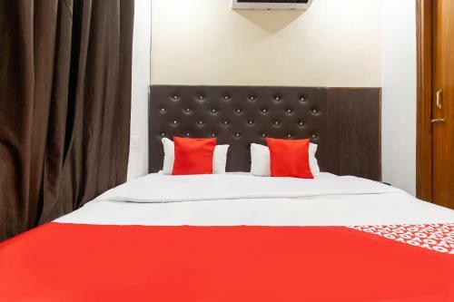 Oyo 40649 Hotel Kapoor Residency