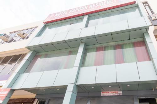 Oyo 40649 Hotel Kapoor Residency