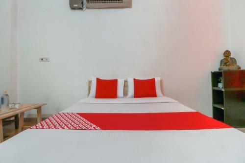 Hotel Oyo 70977 Mg Mehak Garden