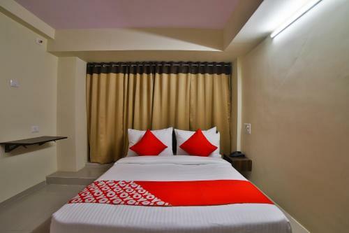 Hotel Oyo Flagship 27974 Madhuram Arcade