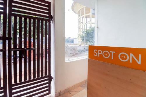 Hotel Spot On 67419 Sr Homestay