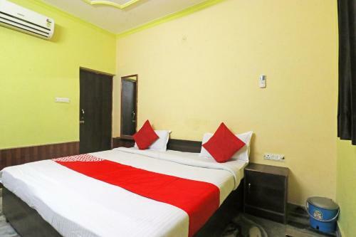 Hotel Oyo 60827 Ruby Home Stay