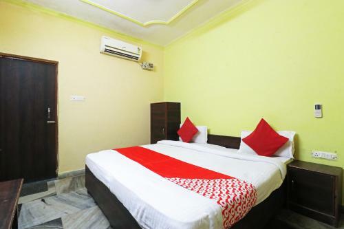 Hotel Oyo 60827 Ruby Home Stay