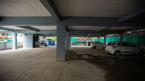 Hotel Woodside Residency
