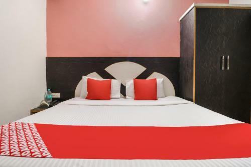 Oyo 48233 Hotel Seven Seas