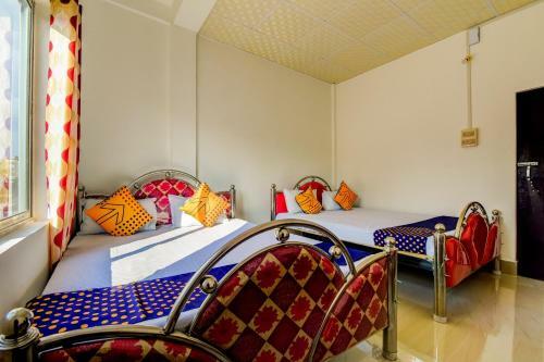 Hotel Spot On 65040 Pratap 2