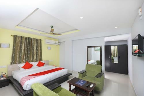Hotel Gr Residency